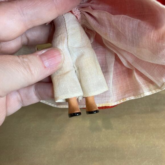 Vintage 50s Nancy Ann Storybook Doll 5.5" Roses Are Red #23 Bisque Painted w/Box - Picture 5 of 7